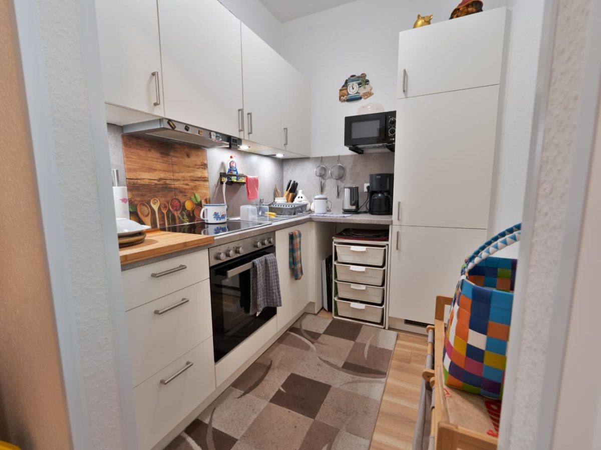 Das Herbert-Ruppe-Haus der Mathilde-Zimmer-Stiftung in Hamburg kleine Küche