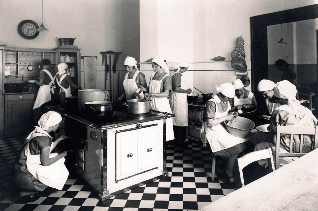 mathilde zimmer stiftung historien bild - Altheimchenbund - Mathilde Zimmer Stiftung